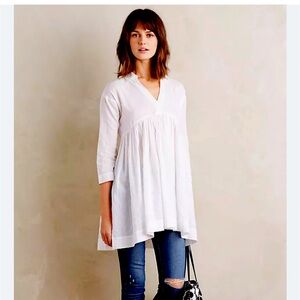 HD in Paris Anthropologie White Blair Empire Top Size 8